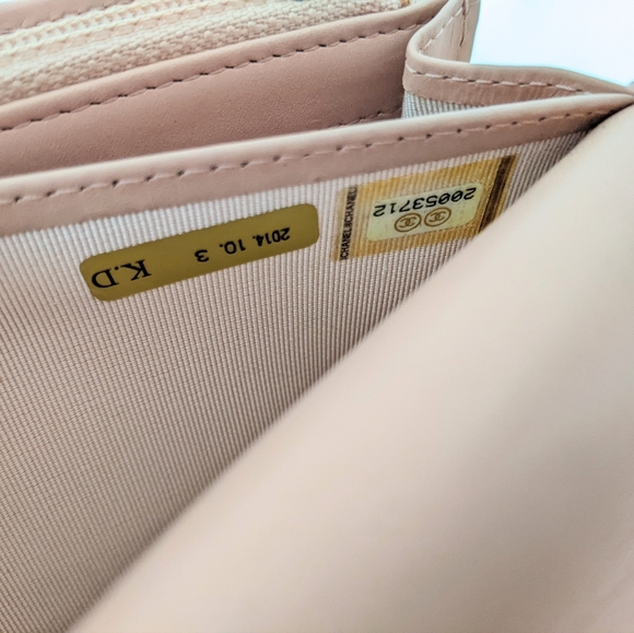 Chanel Wallet - Picture 11 of 15
